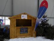 Glühweinhütte in der Skihalle