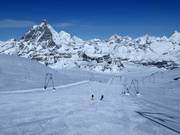 Gletscherpisten am Theodulgletscher in Zermatt