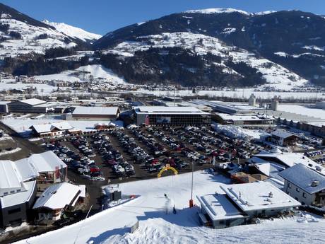 Tuxer Alpen: Anfahrt in Skigebiete und Parken an Skigebieten – Anfahrt, Parken Kaltenbach – Hochzillertal/Hochfügen (SKi-optimal)