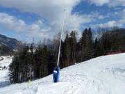 Lanzenbeschneiung im Skigebiet Tirolina