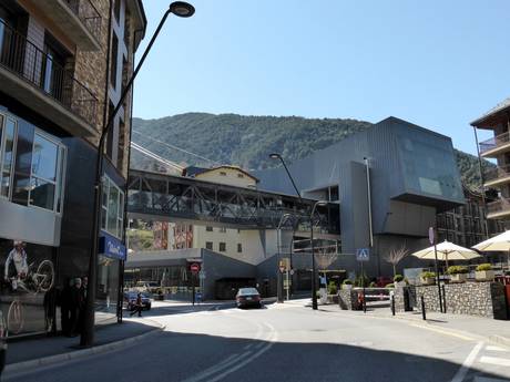 Andorranische Pyrenäen: Anfahrt in Skigebiete und Parken an Skigebieten – Anfahrt, Parken Pal/Arinsal – La Massana
