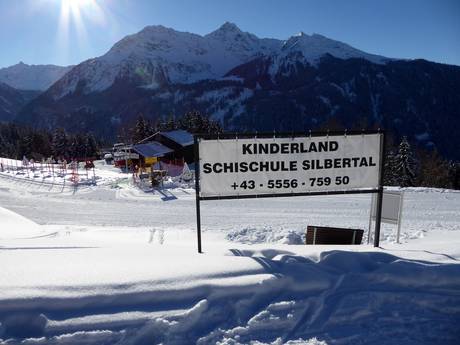 Kinderland der Skischule Silbertal