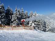 Schneekanone im Skigebiet Dachstein West