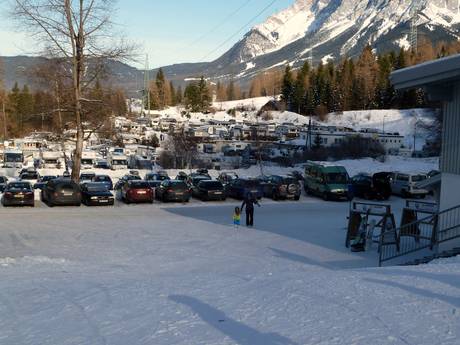 Tiroler Zugspitz Arena: Anfahrt in Skigebiete und Parken an Skigebieten – Anfahrt, Parken Biberwier – Marienberg