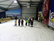 Kinderskikurs in der Skihalle