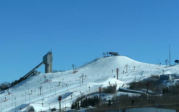 Höchste Talstation in der Calgary Region – Skigebiet Canada Olympic Park – Calgary