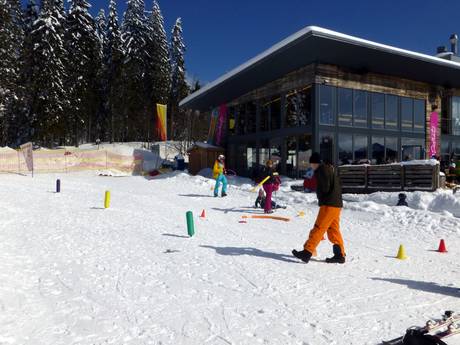 Kinderland der OnSnow Skischule am Grafenmatt