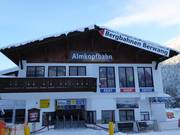 Skidepot in der Talstation der Almkopfbahn in Bichlbach