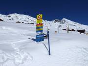 Informationstafel zum Status der Talabfahrt