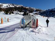 Infantil Ampriu - Förderband/Zauberteppich mit Überdachung