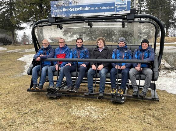 Große Almberg-Sesselbahn - © Zweckverband Wintersportzentrum Mitterfirmiansreut-Philippsreut