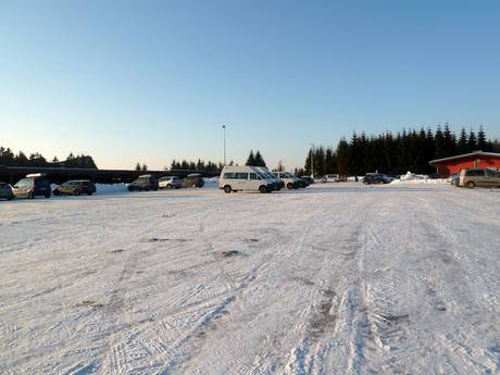 Sachsen: Anfahrt in Skigebiete und Parken an Skigebieten – Anfahrt, Parken Schöneck (Skiwelt)