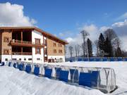Kinderbereich unterhalb des Mountain Shelters.