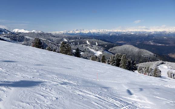Skifahren bei Castello di Fiemme