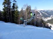 Schneekanone im Skigebiet Spindlermühle