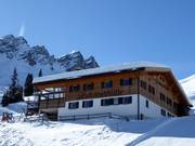 Ladurnerhütte mitten im Skigebiet