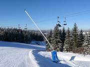 Beschneiung im Skigebiet Pleßberg (Plešivec)