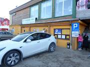 Elektro-Ladestation an der Talstation Winterpol