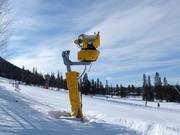 Leistungsfähige Schneekanone in Kläppen