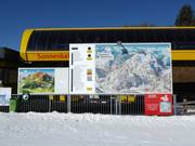 Große Informationstafel an der Talstation der Sonnenbahn