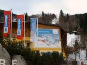 Alpendorf Gondelbahn - 6er Gondelbahn (Ein-Seil-Umlaufbahn)