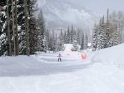 Übungsbereich am Förderband Caterpillar