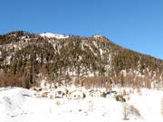 Die Ortschaft Tschierv mit Unterkünften