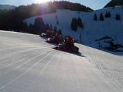 Die Pistenraupen rücken aus