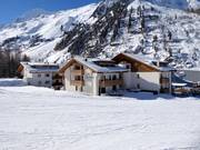 Das Hotel Lärchenhof ist direkt an der Talstation