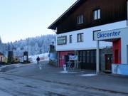 Einstieg ins Skigebiet