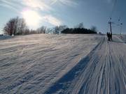 Piste direkt neben dem Schlepplift