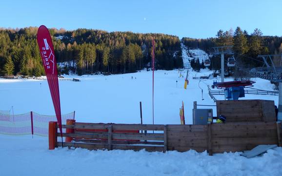 Skifahren bei Schönberg im Stubaital