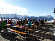 Sonnenterrasse des SB-Restaurants Käsker