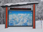 Übersichtstafel mit aktuellen Informationen