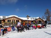 Das Chalet degli Angeli bietet erstklassige Zimmer mitten im Skigebiet