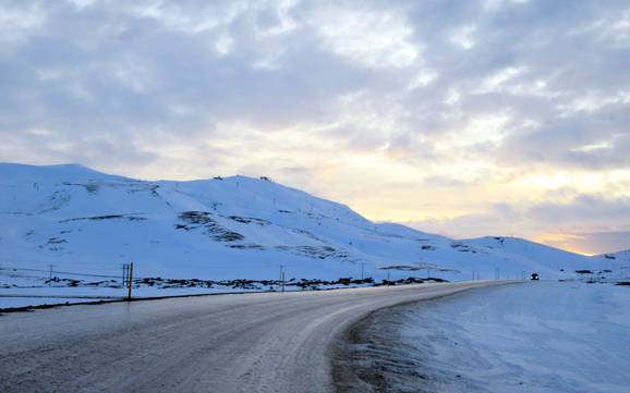 Island: Anfahrt in Skigebiete und Parken an Skigebieten – Anfahrt, Parken Bláfjöll