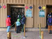 Kstenlose Skiaufbewahrung tagsüber und über Nacht