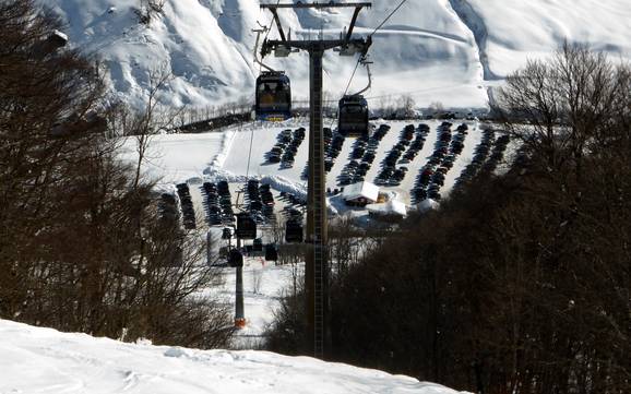 Glarus: Anfahrt in Skigebiete und Parken an Skigebieten – Anfahrt, Parken Elm im Sernftal