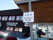 Bushaltestelle am Hotel Fjällen