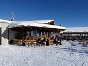 Gemütliche Bar am Schafberg Hüsli