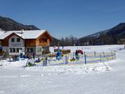 Kinderkarussell an der Talstation in Pichl