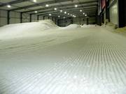 Präparierte Piste in der Skihalle Snow Valley