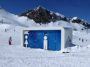 Toiletten am ICE CAMP