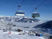 Almbahn - 6er Hochgeschwindigkeits-Sesselbahn (kuppelbar) mit Abdeckhauben