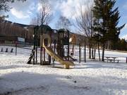 Spielplatz an der Talstation Mont-Sainte-Anne