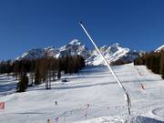 Schneilanze im Skigebiet Civetta