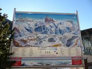 Pistenplan an der Talstation in Wolkenstein