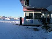 Aufmerksames Personal