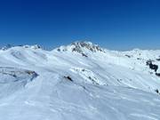 Blick von der Hanglalm zum Zweitausender und Trattenbach