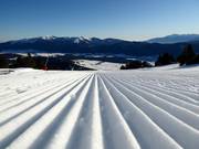 Perfekt präparierte Piste im Skigebiet Les Angles